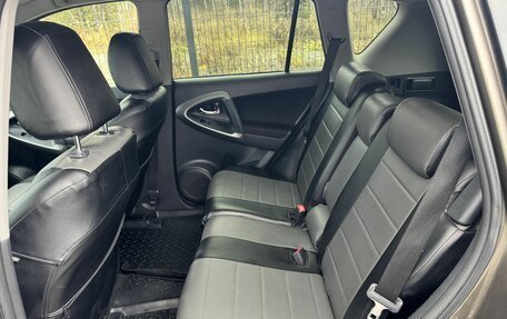 Toyota RAV4, 2011 год, 1 350 000 рублей, 5 фотография