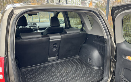 Toyota RAV4, 2011 год, 1 350 000 рублей, 6 фотография