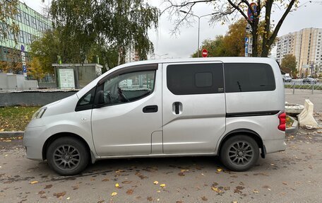 Nissan NV200, 2012 год, 880 000 рублей, 2 фотография