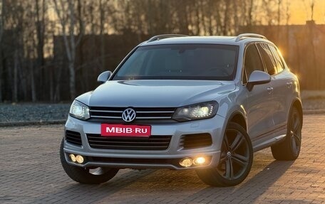 Volkswagen Touareg III, 2010 год, 1 800 000 рублей, 2 фотография