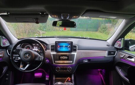 Mercedes-Benz GL-Класс, 2014 год, 3 000 000 рублей, 14 фотография