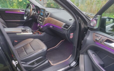 Mercedes-Benz GL-Класс, 2014 год, 3 000 000 рублей, 10 фотография