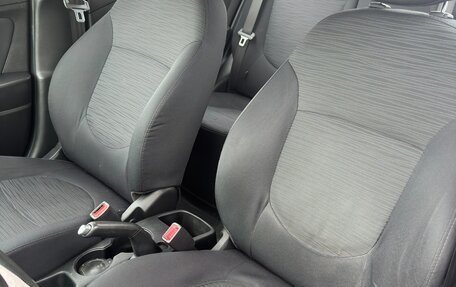 Hyundai Solaris II рестайлинг, 2016 год, 920 000 рублей, 7 фотография