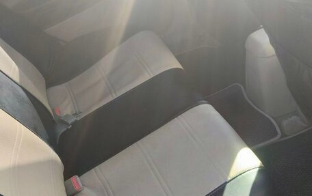 Mazda Familia, 2003 год, 250 000 рублей, 9 фотография