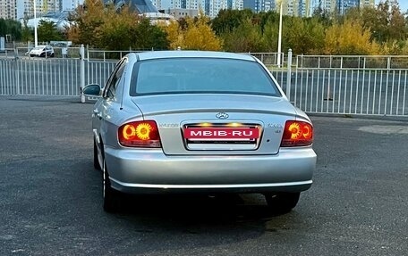 Hyundai Sonata IV рестайлинг, 2006 год, 580 000 рублей, 8 фотография