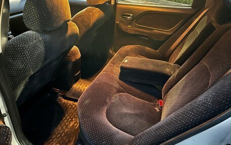 Hyundai Sonata IV рестайлинг, 2006 год, 580 000 рублей, 25 фотография