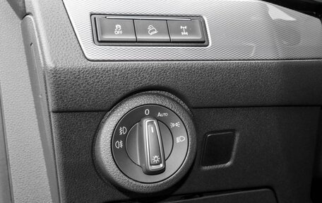 Volkswagen Multivan T6 рестайлинг, 2022 год, 5 670 000 рублей, 13 фотография