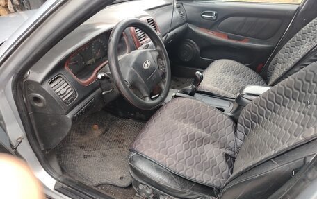 Hyundai Sonata IV рестайлинг, 2006 год, 350 000 рублей, 5 фотография