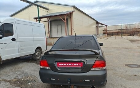 Mitsubishi Lancer IX, 2004 год, 250 000 рублей, 3 фотография