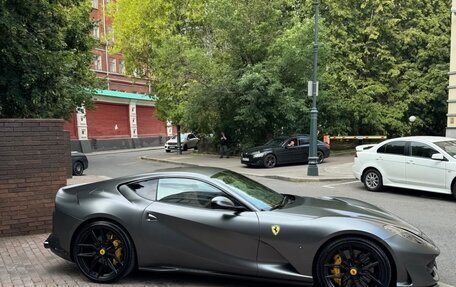 Ferrari 812, 2019 год, 29 700 000 рублей, 4 фотография