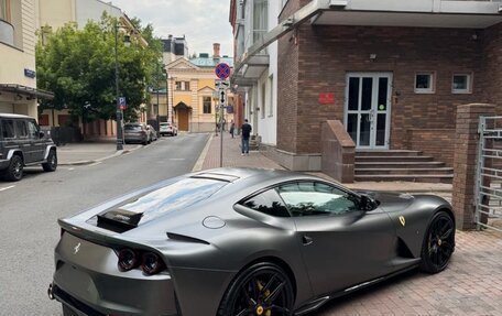 Ferrari 812, 2019 год, 29 700 000 рублей, 5 фотография