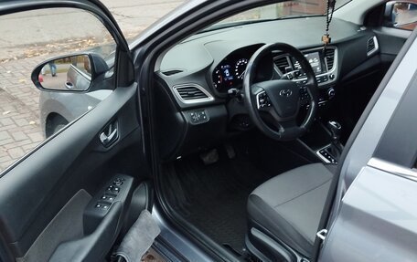 Hyundai Solaris II рестайлинг, 2019 год, 1 269 000 рублей, 10 фотография