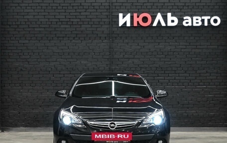 Opel Astra J, 2013 год, 1 050 000 рублей, 2 фотография