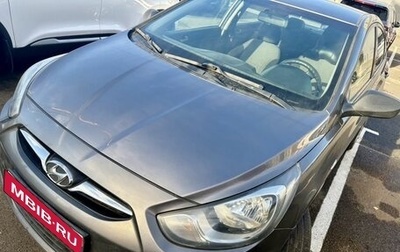 Hyundai Solaris II рестайлинг, 2012 год, 599 000 рублей, 1 фотография
