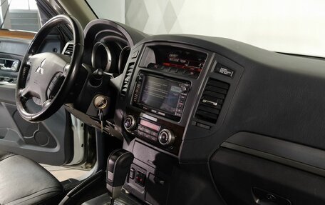 Mitsubishi Pajero IV, 2014 год, 2 600 000 рублей, 9 фотография