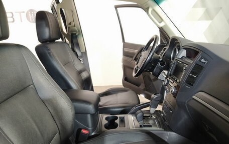 Mitsubishi Pajero IV, 2014 год, 2 600 000 рублей, 19 фотография