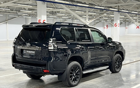 Toyota Land Cruiser Prado 150 рестайлинг 2, 2020 год, 6 980 000 рублей, 9 фотография