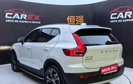 Volvo XC40 I, 2022 год, 2 300 000 рублей, 3 фотография
