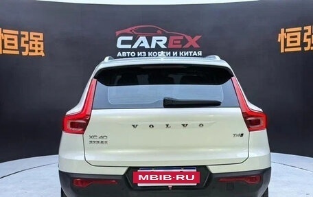 Volvo XC40 I, 2022 год, 2 300 000 рублей, 4 фотография