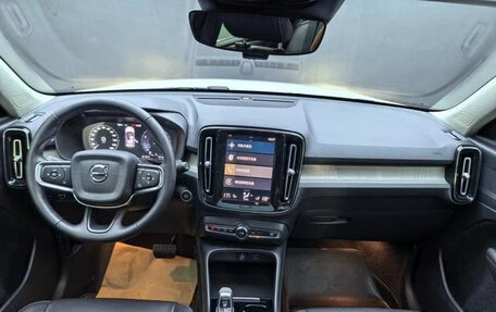 Volvo XC40 I, 2022 год, 2 300 000 рублей, 6 фотография