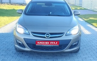 Opel Astra J, 2013 год, 810 000 рублей, 1 фотография