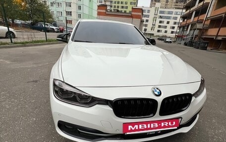 BMW 3 серия, 2017 год, 2 900 000 рублей, 3 фотография