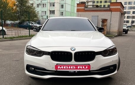 BMW 3 серия, 2017 год, 2 900 000 рублей, 4 фотография