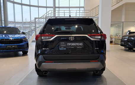 Toyota RAV4, 2020 год, 3 272 000 рублей, 7 фотография