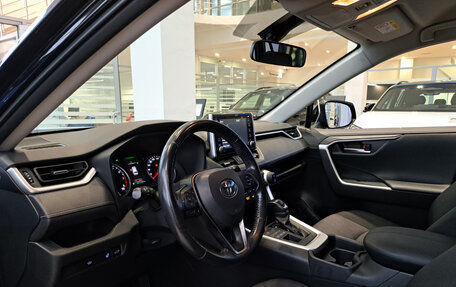 Toyota RAV4, 2020 год, 3 272 000 рублей, 20 фотография