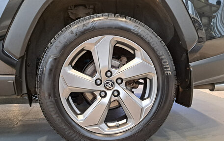 Toyota RAV4, 2020 год, 3 272 000 рублей, 22 фотография