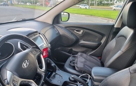 Hyundai ix35 I рестайлинг, 2012 год, 1 290 000 рублей, 10 фотография