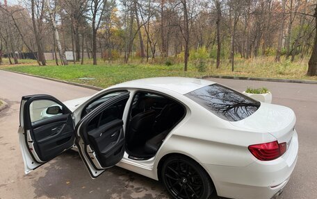 BMW 5 серия, 2015 год, 2 950 000 рублей, 5 фотография