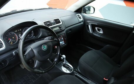 Skoda Fabia II, 2010 год, 590 000 рублей, 9 фотография