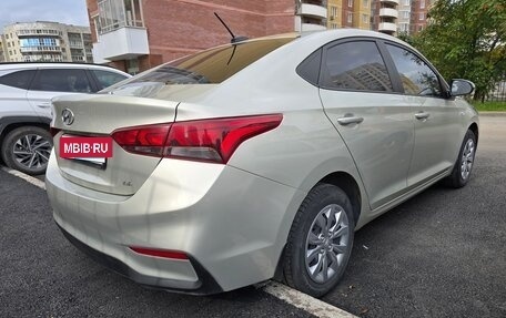 Hyundai Solaris II рестайлинг, 2018 год, 1 200 000 рублей, 4 фотография