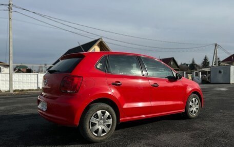 Volkswagen Polo VI (EU Market), 2011 год, 850 000 рублей, 2 фотография