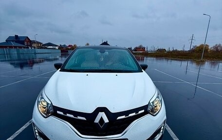 Renault Kaptur I рестайлинг, 2020 год, 1 780 000 рублей, 3 фотография