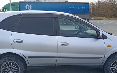 Nissan Tino, 2001 год, 350 000 рублей, 4 фотография