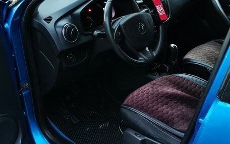 Renault Sandero II рестайлинг, 2016 год, 860 000 рублей, 14 фотография