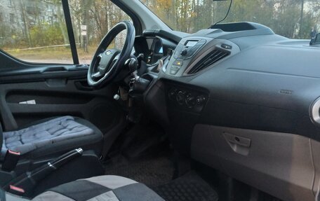 Ford Tourneo Custom I рестайлинг, 2018 год, 3 200 000 рублей, 5 фотография