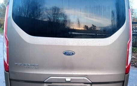 Ford Tourneo Custom I рестайлинг, 2018 год, 3 200 000 рублей, 4 фотография