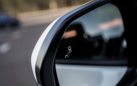 Honda Vezel, 2024 год, 3 450 000 рублей, 10 фотография