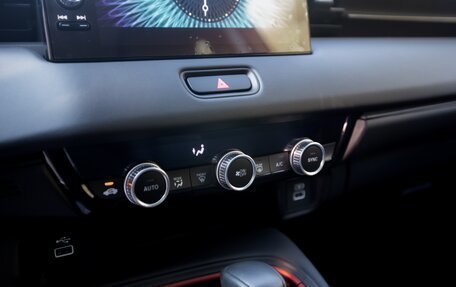 Honda Vezel, 2024 год, 3 450 000 рублей, 26 фотография