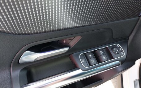 Mercedes-Benz GLA, 2020 год, 3 950 000 рублей, 15 фотография