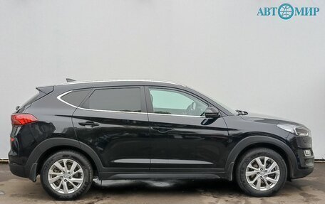 Hyundai Tucson III, 2018 год, 2 370 000 рублей, 4 фотография