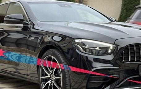 Mercedes-Benz E-Класс, 2021 год, 4 350 000 рублей, 5 фотография