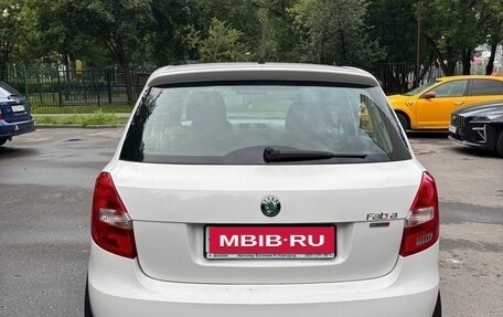 Skoda Fabia II, 2011 год, 590 000 рублей, 11 фотография