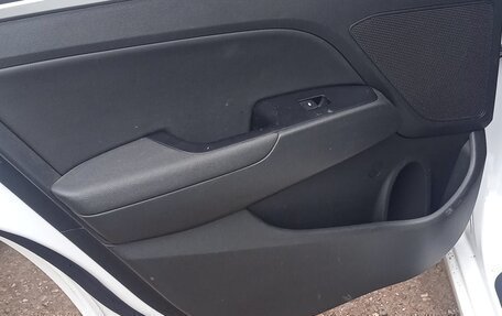 Hyundai Avante, 2018 год, 1 800 000 рублей, 6 фотография