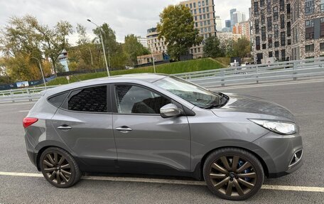 Hyundai ix35 I рестайлинг, 2013 год, 1 350 000 рублей, 2 фотография