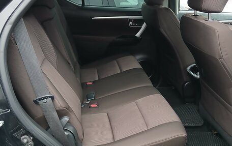 Toyota Fortuner II, 2019 год, 3 334 000 рублей, 19 фотография