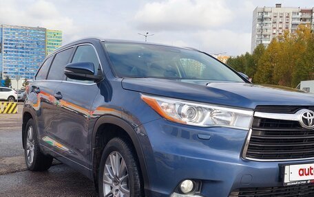 Toyota Highlander III, 2014 год, 2 800 000 рублей, 7 фотография